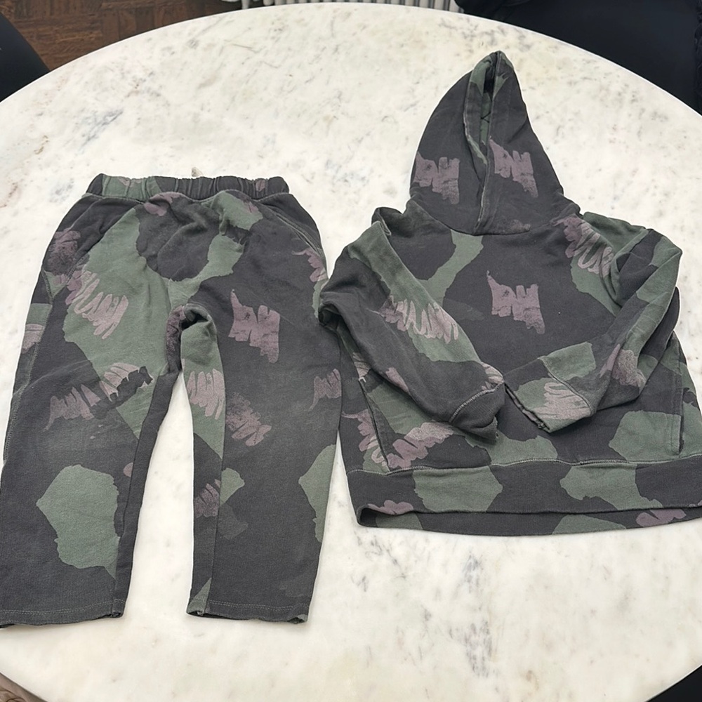Kids Camouflage Hoodie and Pants Set